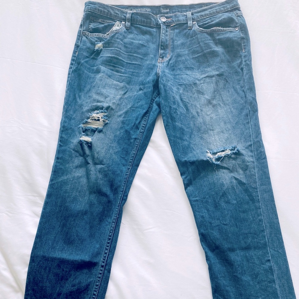 Women’s-Distressed Skinny Boyfriend Jeans- Size 14
